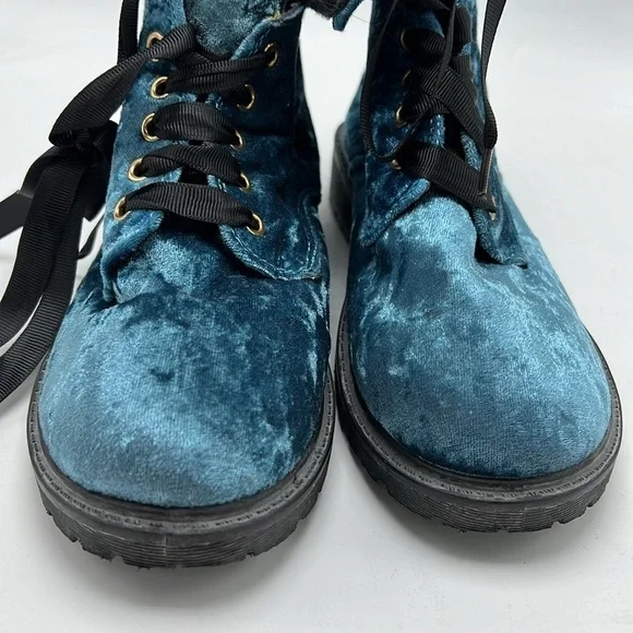 Olivia miller crushed blue velvet combat boots size 7 - Picture 5 of 7